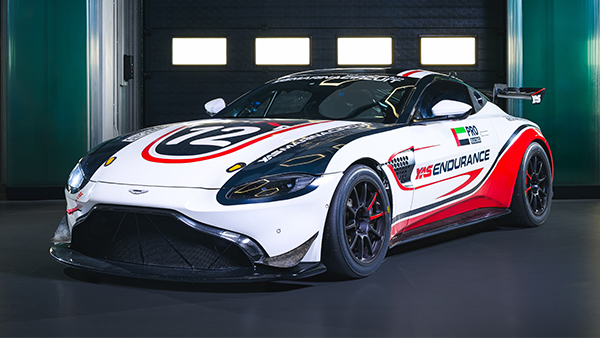 Aston Martin GT4